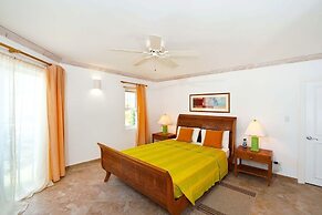 Modern 2-bed Apt Near Beach In St. Lawrence Gap 2 Bedroom Apts by Blue