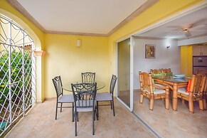 Modern 2-bed Apt Near Beach In St. Lawrence Gap 2 Bedroom Apts by Blue