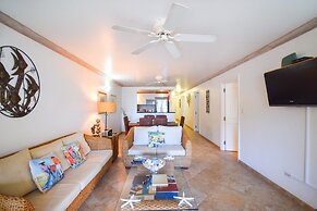 Modern 2-bed Apt Near Beach In St. Lawrence Gap 2 Bedroom Apts by Blue