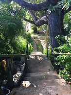 Charming 2-Bed Cottage By Beach by BSL Rentals