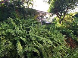 Charming 2-Bed Cottage By Beach by BSL Rentals