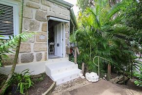 Charming 2-Bed Cottage By Beach by BSL Rentals