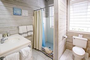 Charming 2-Bed Cottage By Beach by BSL Rentals