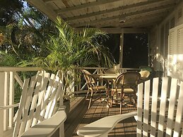 Charming 2-Bed Cottage By Beach by BSL Rentals