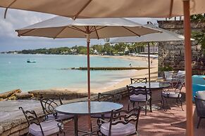 Large Townhouse with Plunge Pool, 3 mins from Beach - Turtle View 2 by