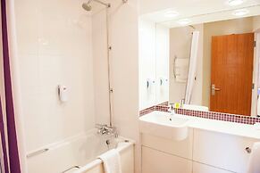 Premier Inn Leeds City Centre - Wellington Street