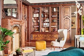 ANDAZ PRAGUE, BY HYATT