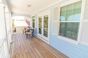 Avery's Ocean Breeze by Distinctive Beach Rentals
