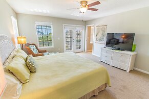 Avery's Ocean Breeze by Distinctive Beach Rentals