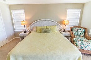 Avery's Ocean Breeze by Distinctive Beach Rentals