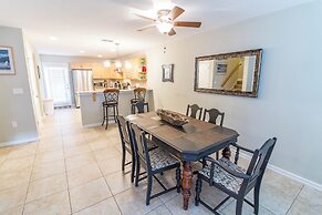 Avery's Ocean Breeze by Distinctive Beach Rentals