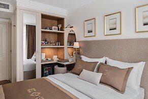Delita City Hotel