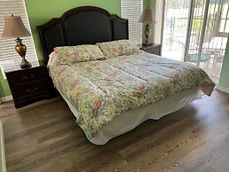 Lesa's Solana Resort Vacation Home 4 Bedroom Home by Redawning