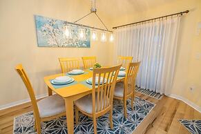 Comfortable Tuscan Ridge Vacation Home 4 Bedroom Home by Redawning