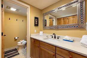 2534 Saints Johns 2 Bedroom Condo by RedAwning