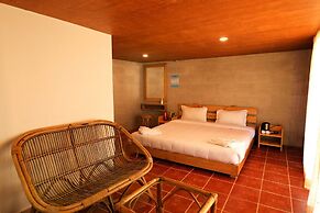 Chow Chow Valley - Hostel