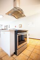 Beach condo with Pool and Ocean View