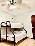 Beach condo with Pool and Ocean View