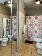 Beach condo with Pool and Ocean View