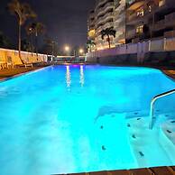 Beach condo with Pool and Ocean View