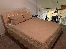 94SLL - Inexpensive - Fireplace - WiFi - Sleeps 4