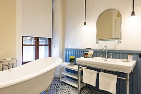 Rasim Palas (Adults Only +12)