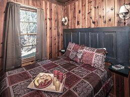 Mechem Dr Apache Village & Cabins by VTrips