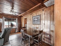 Mechem Dr Apache Village & Cabins by VTrips