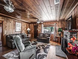 Mechem Dr Apache Village & Cabins by VTrips