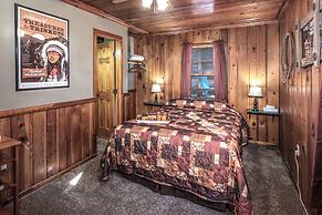 Mechem Dr Apache Village & Cabins by VTrips