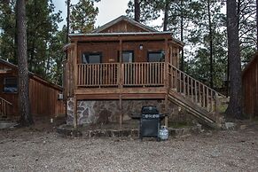 Mechem Dr Apache Village & Cabins by VTrips