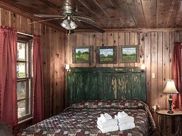 Mechem Dr Apache Village & Cabins by VTrips