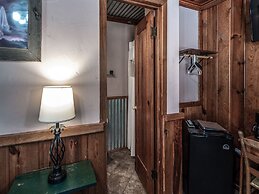 Mechem Dr Apache Village & Cabins by VTrips