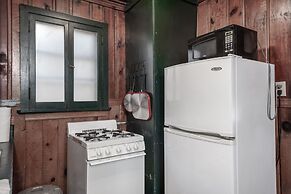 Mechem Dr Apache Village & Cabins by VTrips