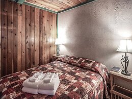 Mechem Dr Apache Village & Cabins by VTrips