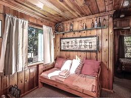 Mechem Dr Apache Village & Cabins by VTrips