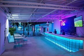 Mad Monkey Kuta Lombok - Hostel