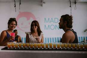 Mad Monkey Kuta Lombok - Hostel