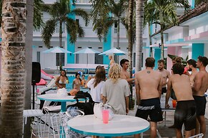 Mad Monkey Kuta Lombok - Hostel