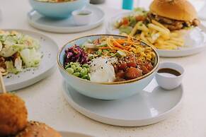 Mad Monkey Kuta Lombok - Hostel