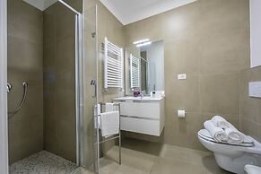 Palazzo dei Delfini 3