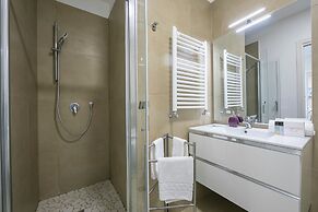 Palazzo dei Delfini 2