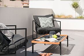 11 Enteka Acropolis Suites