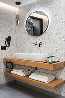 11 Enteka Acropolis Suites