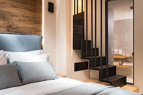 11 Enteka Acropolis Suites