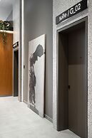 11 Enteka Acropolis Suites