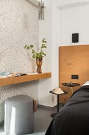 11 Enteka Acropolis Suites