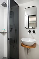 11 Enteka Acropolis Suites