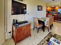 Maui Banyan by VTrips