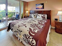 Maui Banyan by VTrips